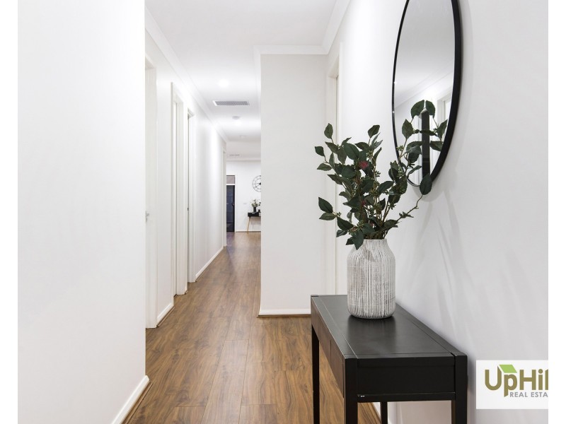 5 Alicante Street, Clyde VIC 3978