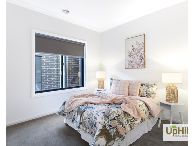 5 Alicante Street, Clyde VIC 3978