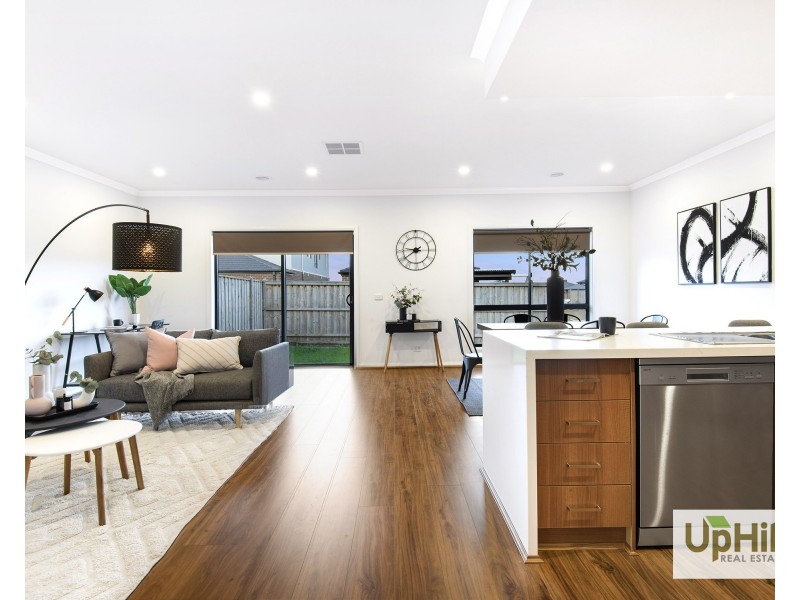 5 Alicante Street, Clyde VIC 3978