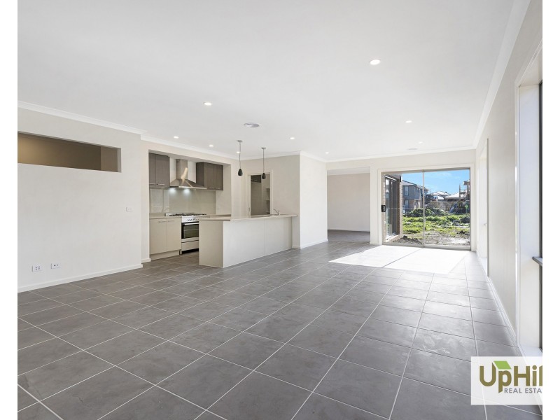 59 Generation Drive, Clyde North VIC 3978