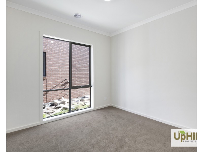 59 Generation Drive, Clyde North VIC 3978