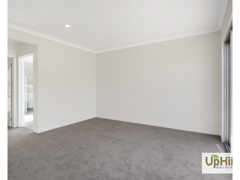 59 Generation Drive, Clyde North VIC 3978