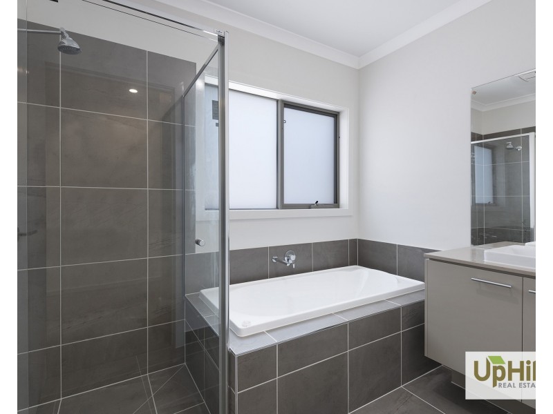 59 Generation Drive, Clyde North VIC 3978