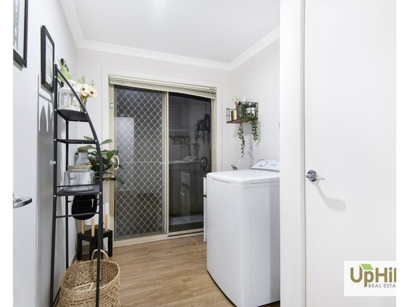 21 Glenelg Street, Clyde North VIC 3978