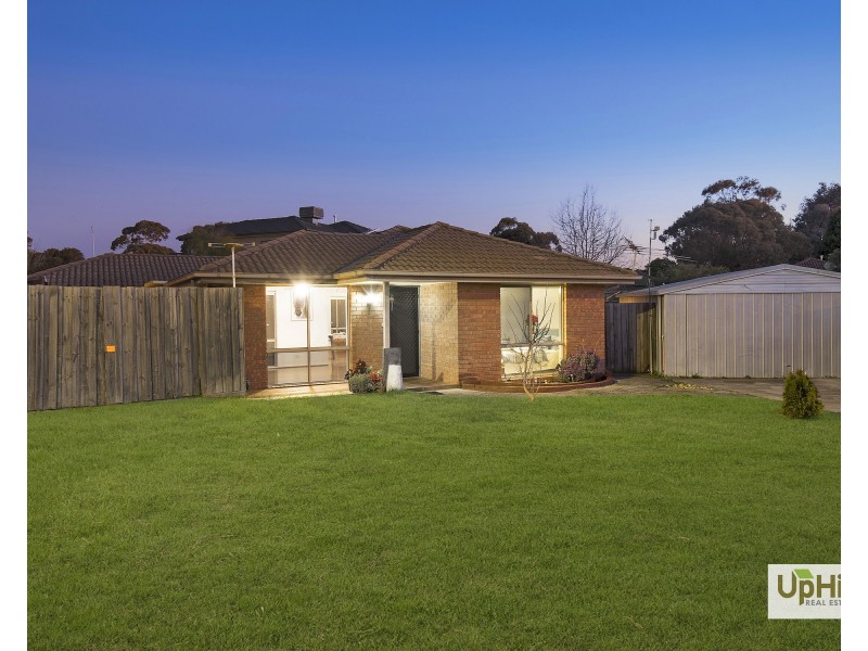 11 Quail Court, Carrum Downs VIC 3201
