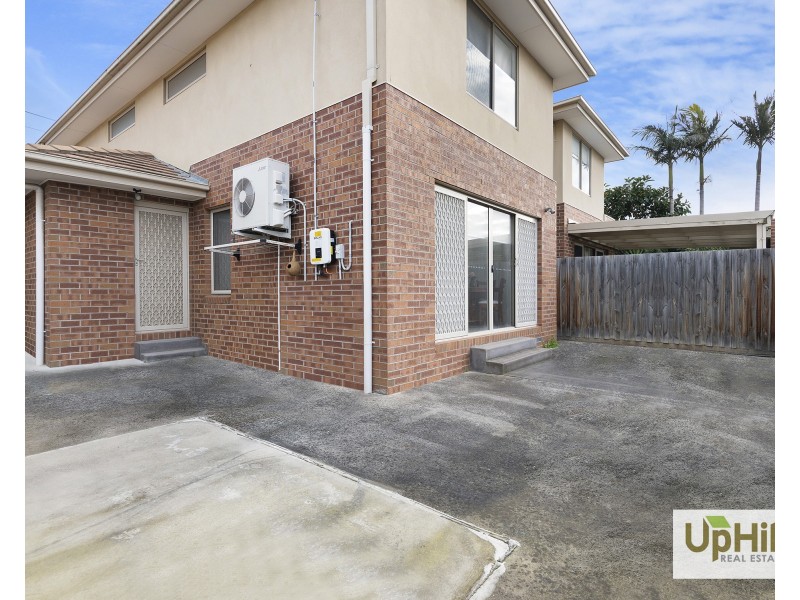 2/19 Elizabeth Street, Cranbourne North VIC 3977