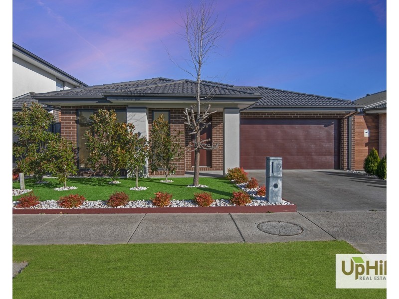 57 Tamarind Road, Cranbourne North VIC 3977