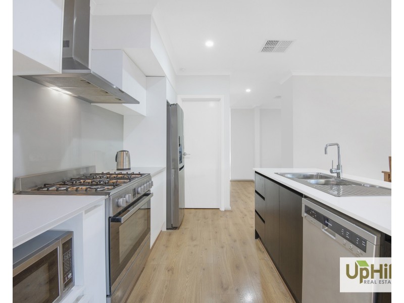 57 Tamarind Road, Cranbourne North VIC 3977