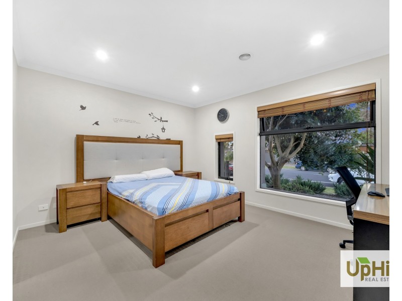 35 Datura Avenue, Cranbourne North VIC 3977