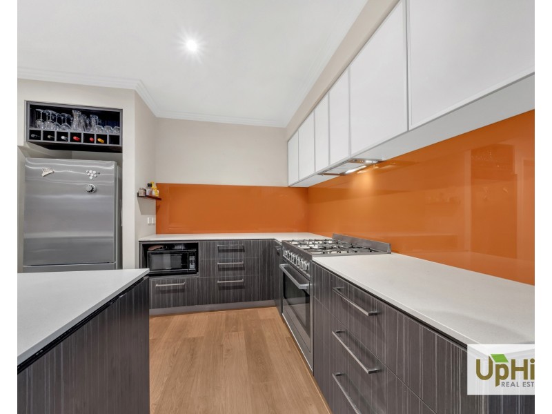 35 Datura Avenue, Cranbourne North VIC 3977