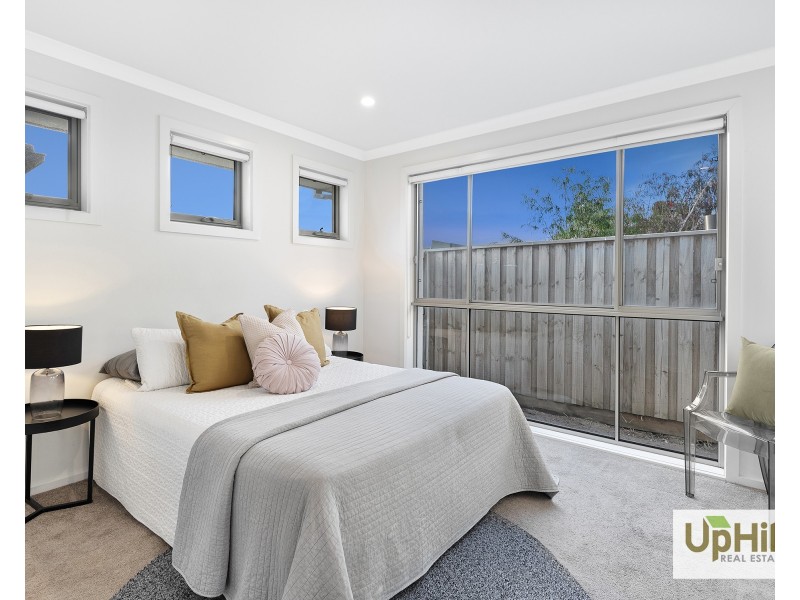 21 Nunkeri Court, Clyde North VIC 3978