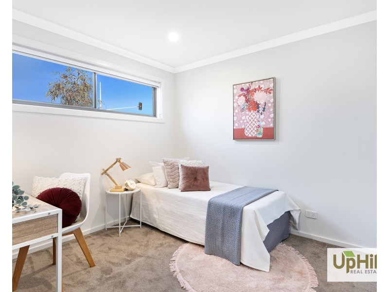 21 Nunkeri Court, Clyde North VIC 3978