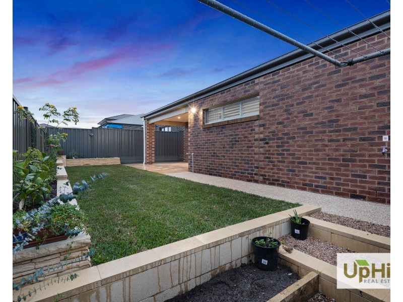 49 Masquerade Road, Berwick VIC 3806