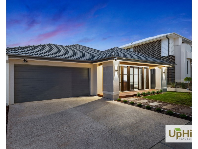 49 Masquerade Road, Berwick VIC 3806