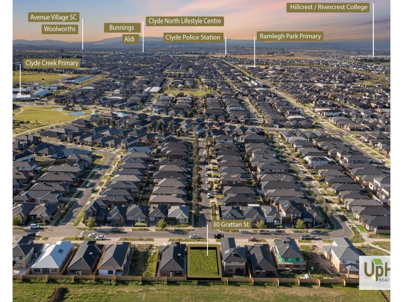 30 Grattan Street, Clyde VIC 3978
