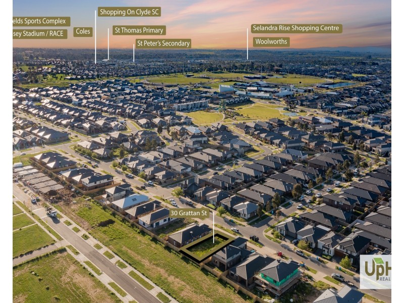 30 Grattan Street, Clyde VIC 3978