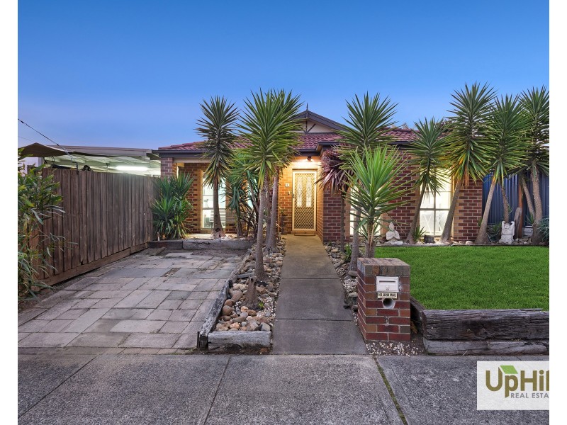 8 Castlereagh Street, Carrum Downs VIC 3201
