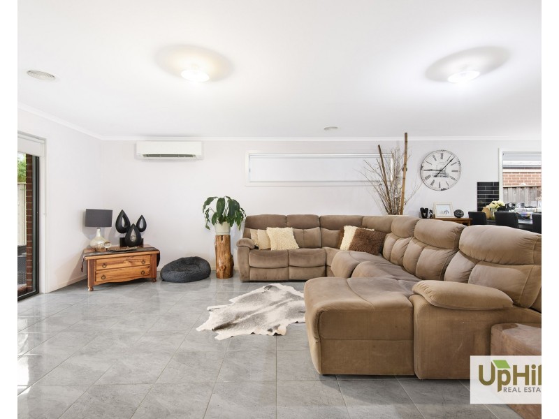 42 Copper Beech Road, Beaconsfield VIC 3807