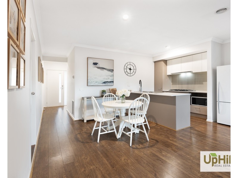 7 Danube Road, Clyde VIC 3978