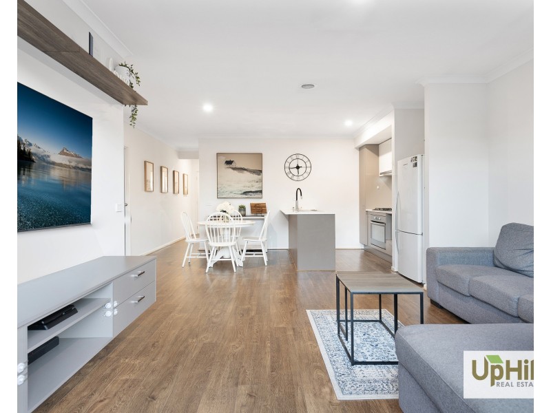 7 Danube Road, Clyde VIC 3978