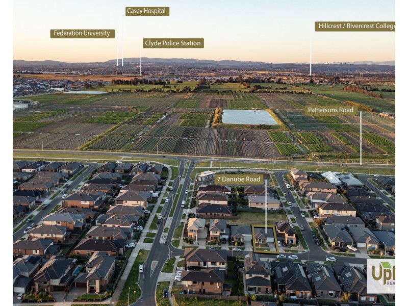 7 Danube Road, Clyde VIC 3978