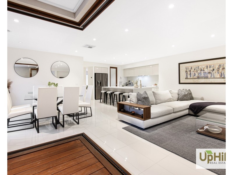 40  Shulze Drive, Clyde North VIC 3978