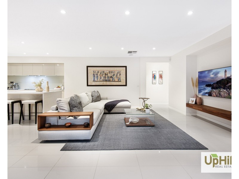 40  Shulze Drive, Clyde North VIC 3978