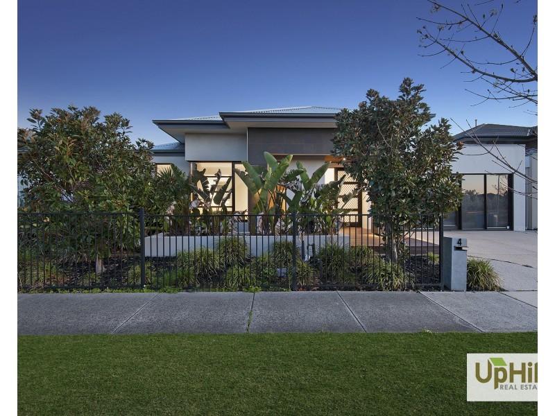 4 Callow Avenue, Clyde North VIC 3978