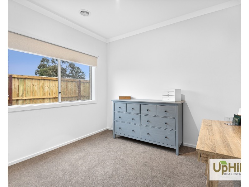 9 Alloway Street, Lang Lang VIC 3984