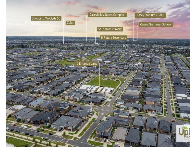 9 Emanda Lane, Clyde North VIC 3978