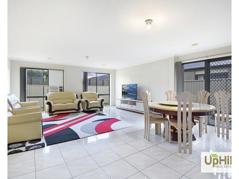 9 Salvia Avenue, Pakenham VIC 3810