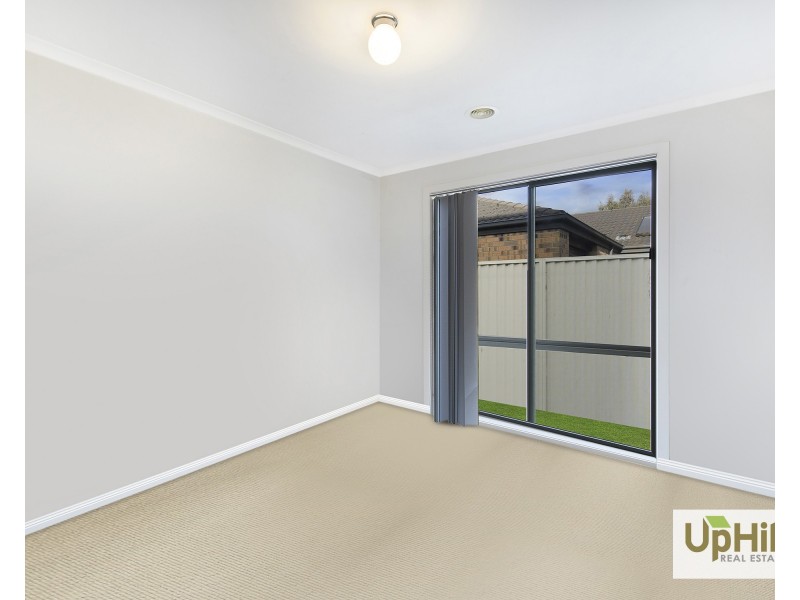 9 Salvia Avenue, Pakenham VIC 3810