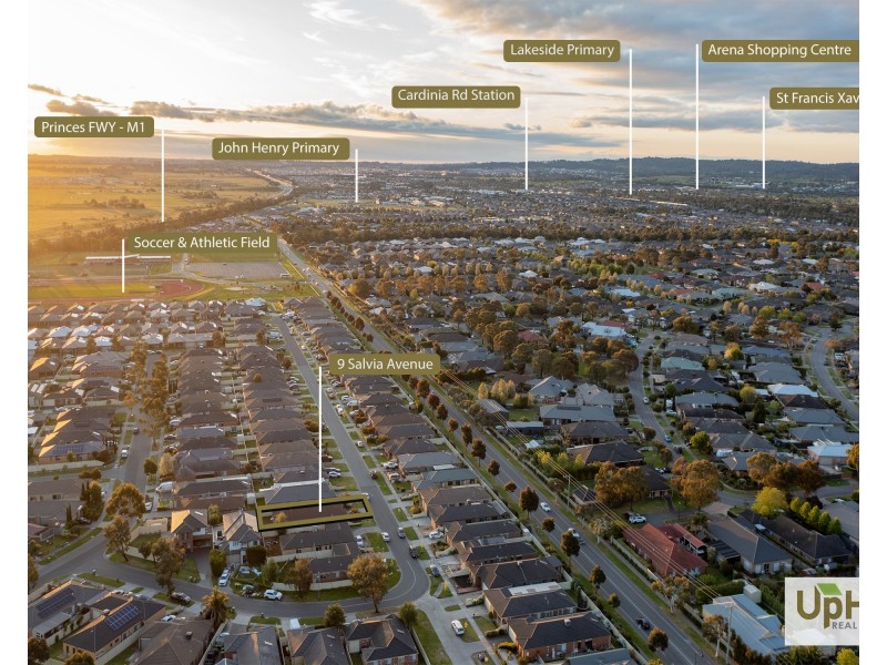 9 Salvia Avenue, Pakenham VIC 3810