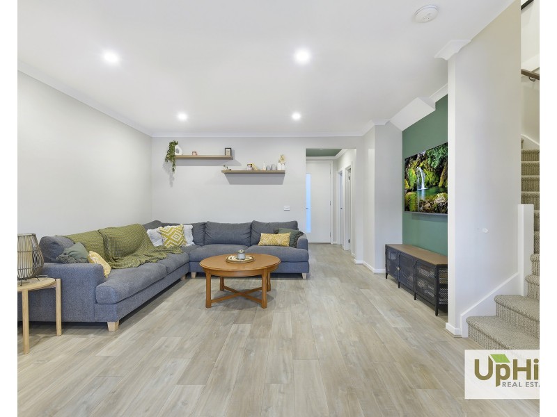 3 Hacienda Lane, Clyde North VIC 3978