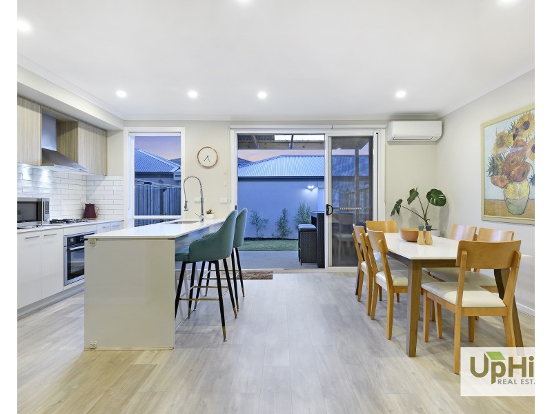 3 Hacienda Lane, Clyde North VIC 3978