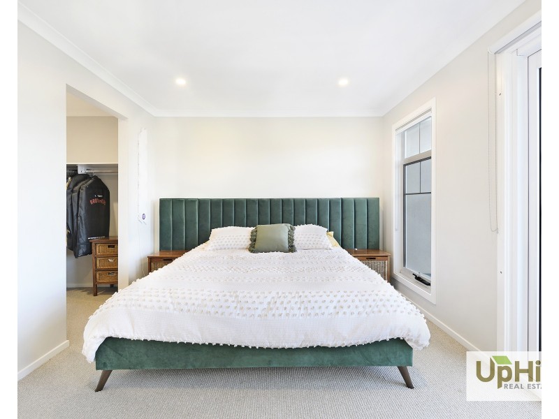 3 Hacienda Lane, Clyde North VIC 3978