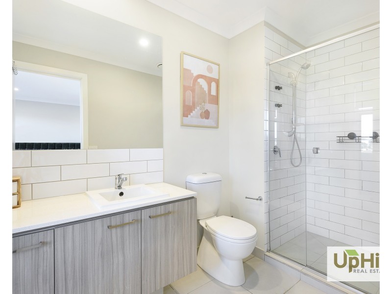 3 Hacienda Lane, Clyde North VIC 3978