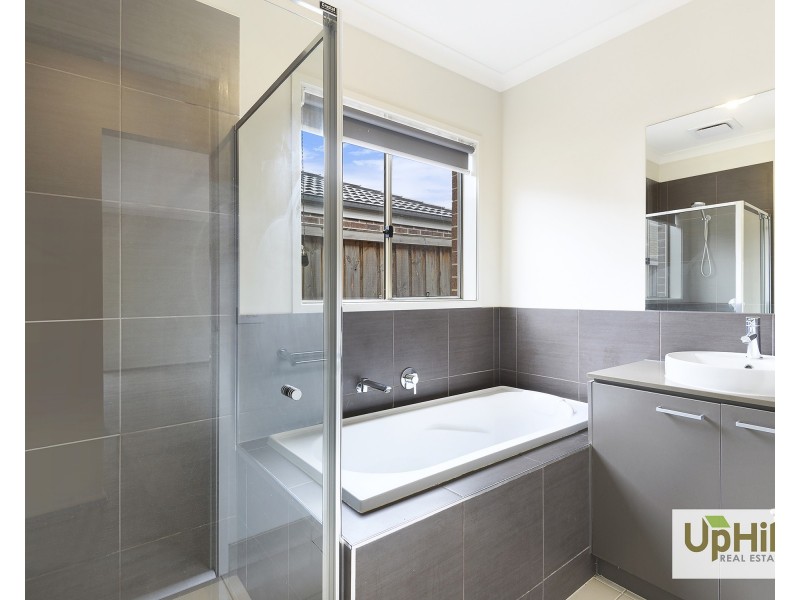 14 Buller Avenue, Clyde VIC 3978