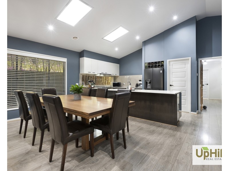 42 Karabair Street, Clyde North VIC 3978