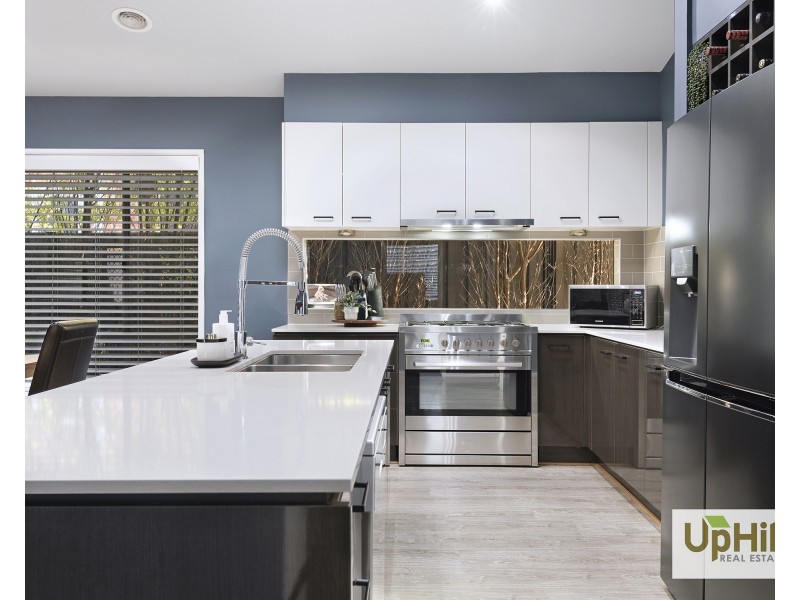 42 Karabair Street, Clyde North VIC 3978