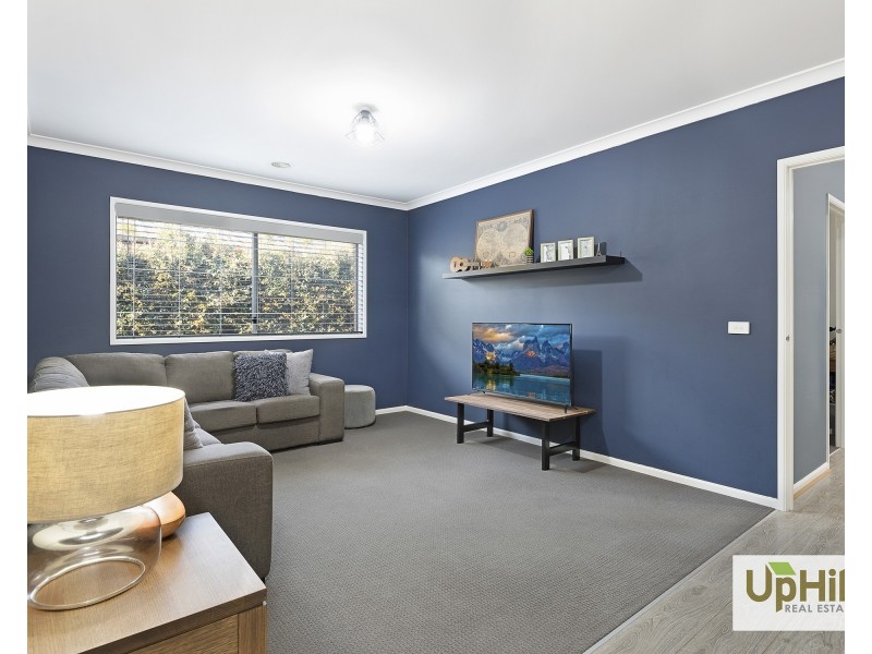 42 Karabair Street, Clyde North VIC 3978
