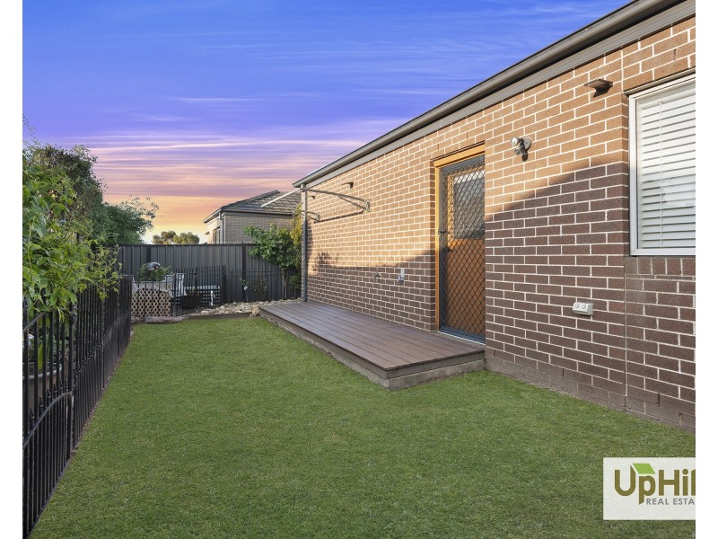 42 Karabair Street, Clyde North VIC 3978