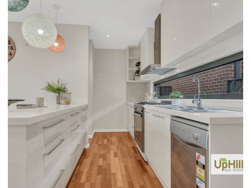 24 Salerno Way, Clyde North VIC 3978