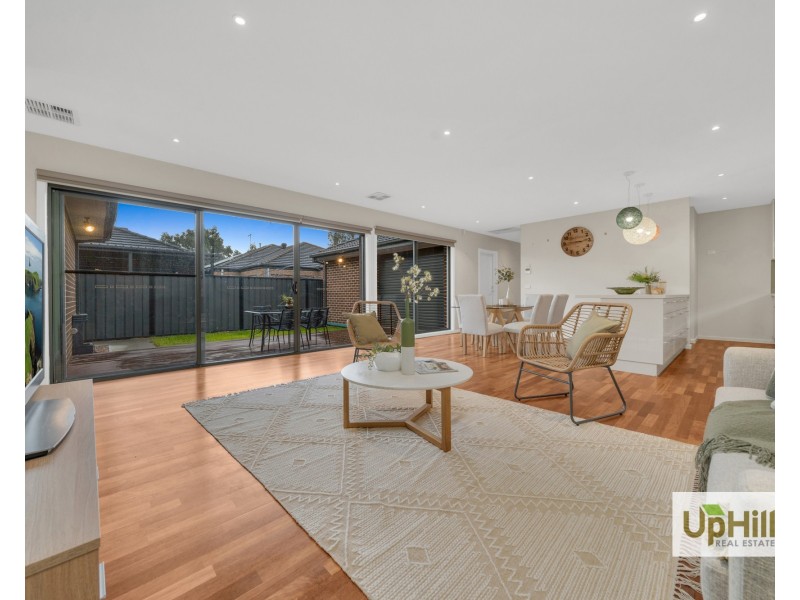 24 Salerno Way, Clyde North VIC 3978