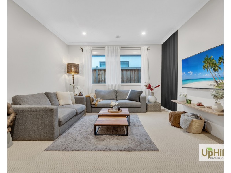 15 Sutil Drive, Clyde North VIC 3978