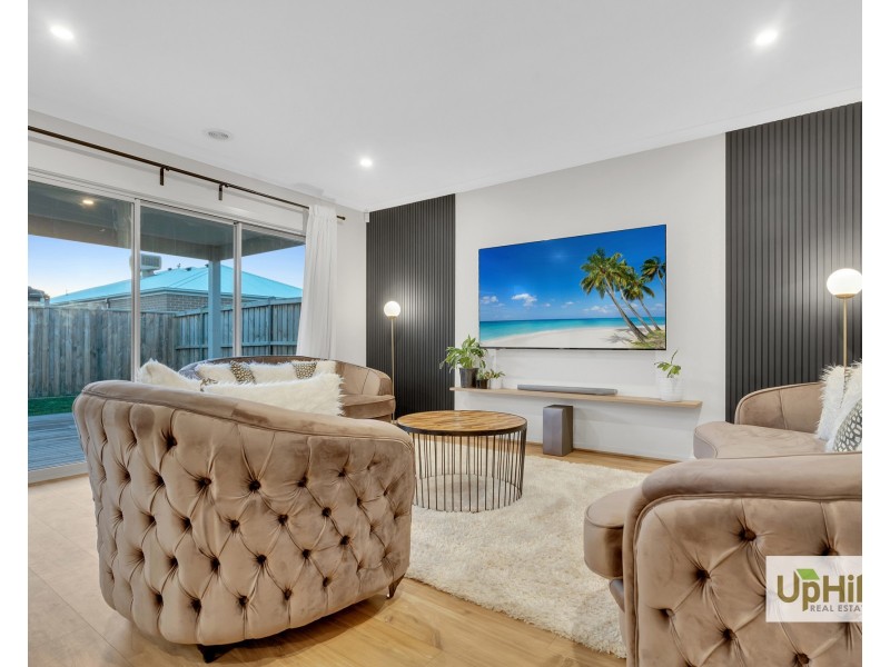15 Sutil Drive, Clyde North VIC 3978