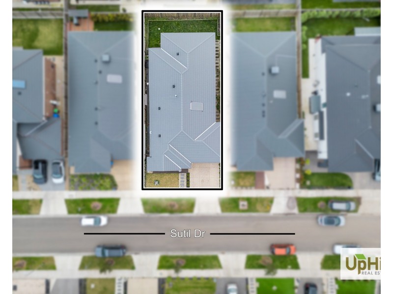 15 Sutil Drive, Clyde North VIC 3978