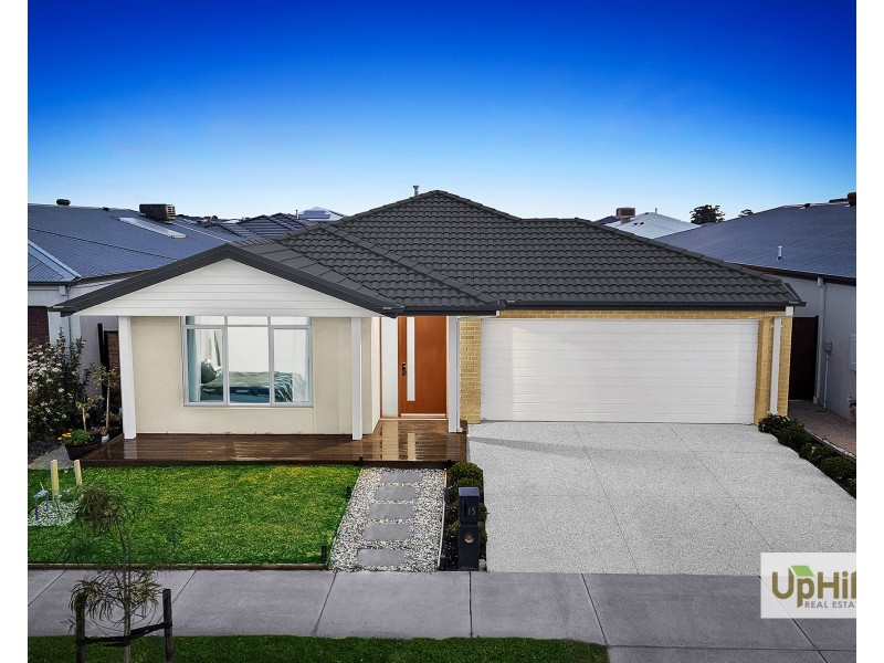 15 Sutil Drive, Clyde North VIC 3978