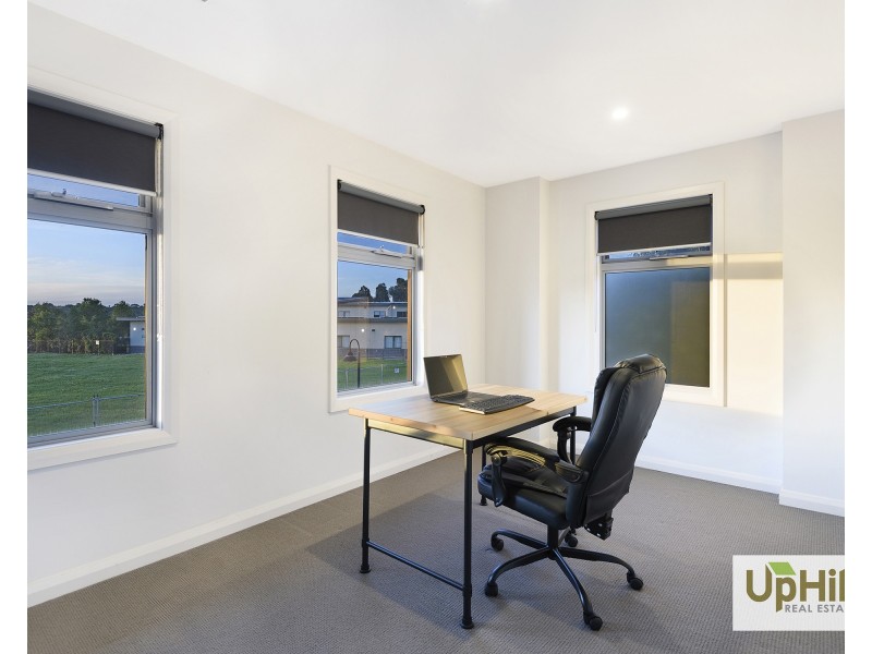 19/302 Golf Links Road, Narre Warren VIC 3805