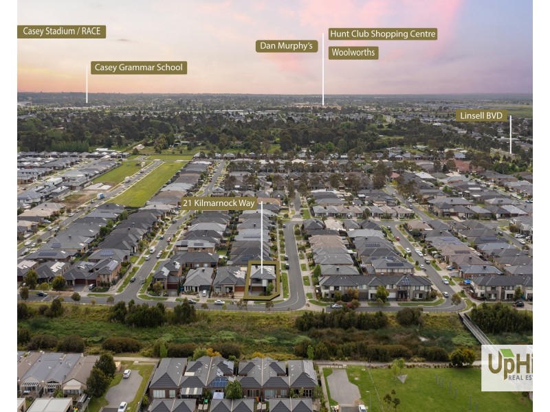 21 Kilmarnock Way, Clyde North VIC 3978